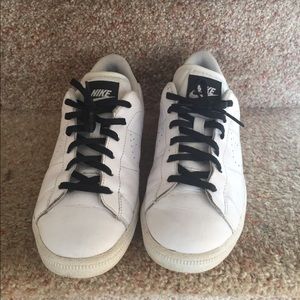 Nike court royal tennis sneakers